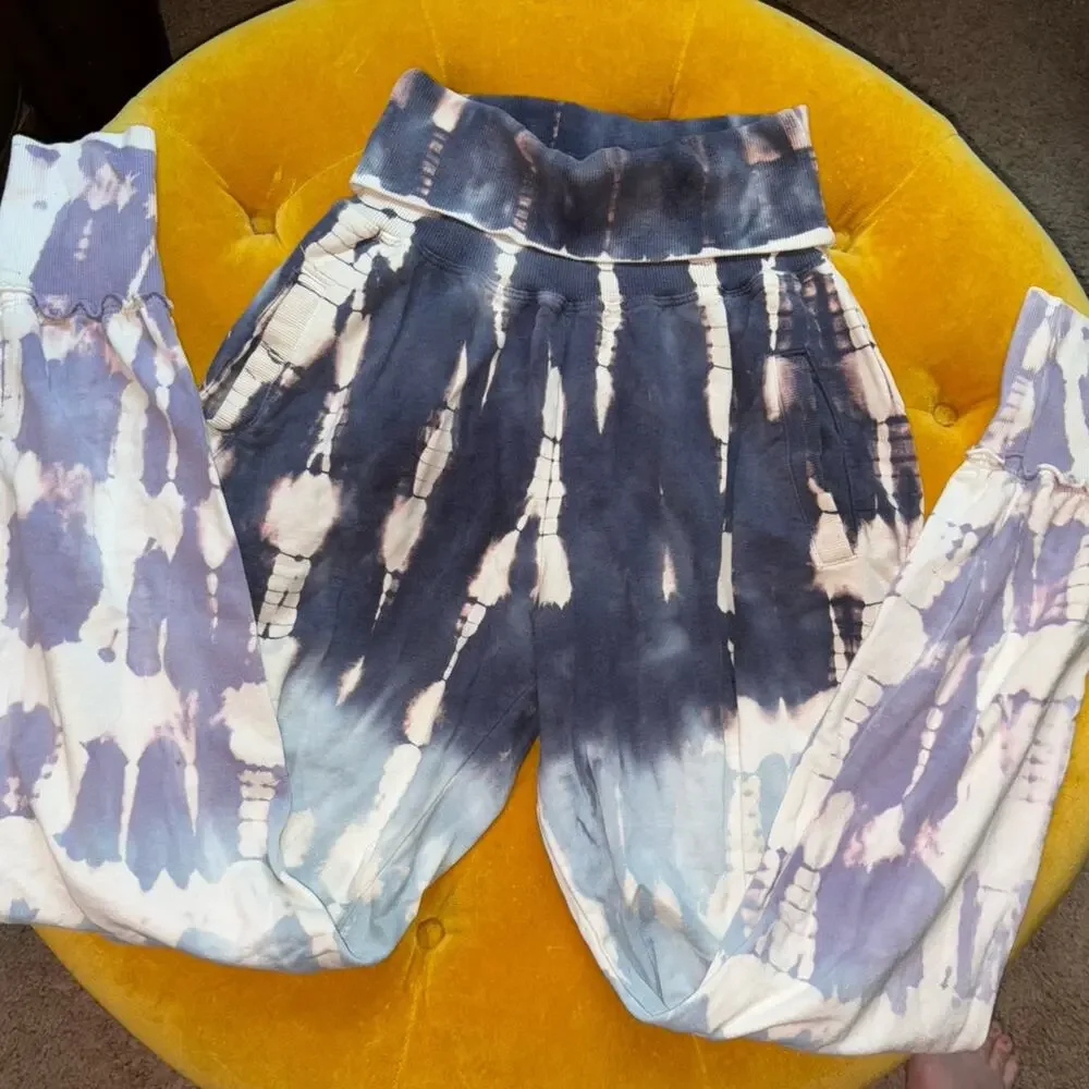 Young Fabulous & Broke Tie Dye Jogger Pants Size Medium Blue Purple Lounge